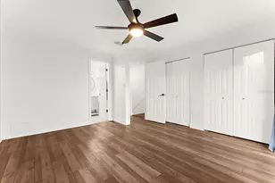 3348 Ramblewood Pl, Sarasota, FL 34237 - Photo 18