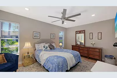 3038 Ringwood Meadow #20, Sarasota, FL 34235 - Photo 10