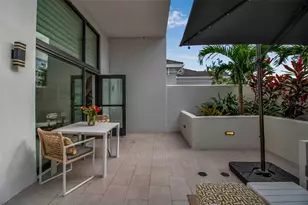 1558 4th St, Sarasota, FL 34236 - Photo 8