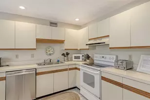 126/128 Avenida Veneccia, Sarasota, FL 34242 - Photo 16