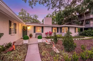 1542 Gulfview Dr, Sarasota, FL 34236 - Photo 46