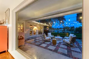 1542 Gulfview Dr, Sarasota, FL 34236 - Photo 50