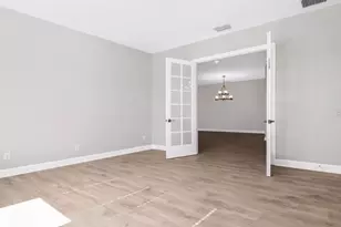 26909 Victoria Pl, Punta Gorda, FL 33955 - Photo 10