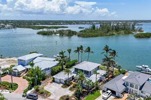 878 Freeling Dr, Sarasota, FL 34242 - Photo 4