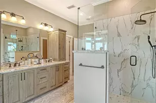 878 Freeling Dr, Sarasota, FL 34242 - Photo 56