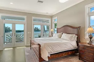 878 Freeling Dr, Sarasota, FL 34242 - Photo 52