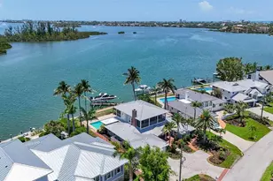 878 Freeling Dr, Sarasota, FL 34242 - Photo 6