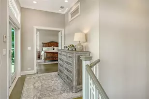 878 Freeling Dr, Sarasota, FL 34242 - Photo 48