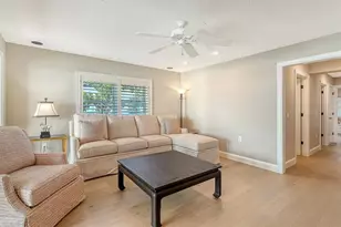 878 Freeling Dr, Sarasota, FL 34242 - Photo 38