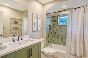 878 Freeling Dr, Sarasota, FL 34242 - Photo 58