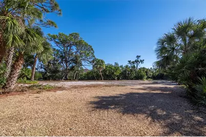 7233 Pine Needle Road, Sarasota, FL 34242 - Photo 12