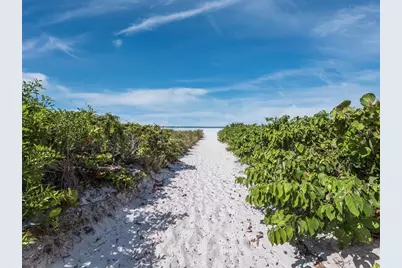 7233 Pine Needle Road, Sarasota, FL 34242 - Photo 34