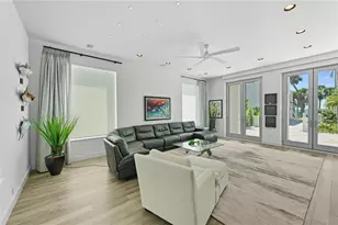 3315 Bay Shore Rd, Sarasota, FL 34234 - Photo 10