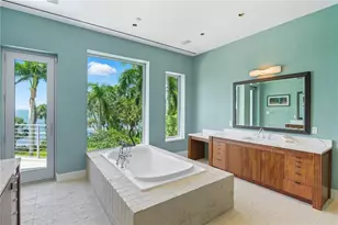 3315 Bay Shore Rd, Sarasota, FL 34234 - Photo 68