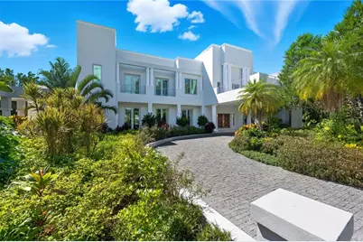 3315 Bay Shore Road, Sarasota, FL 34234 - Photo 2