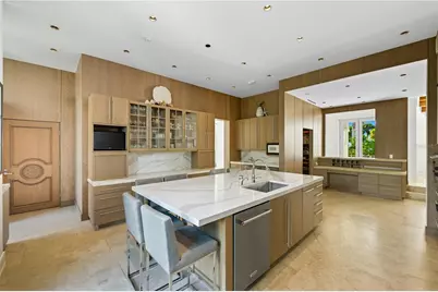 3315 Bay Shore Road, Sarasota, FL 34234 - Photo 4
