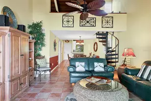 5270 Gulf of Mexico Dr, Longboat Key, FL 34228 - Photo 10