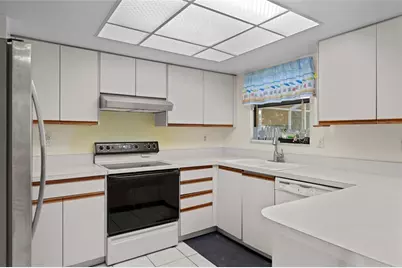 5612 22nd Street E, Bradenton, FL 34203 - Photo 6