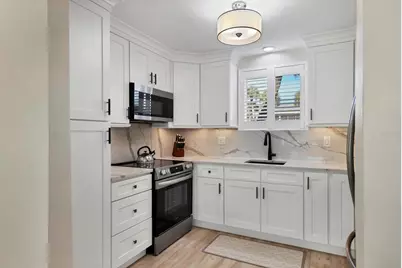 500 S Washington Drive #5A, Sarasota, FL 34236 - Photo 10