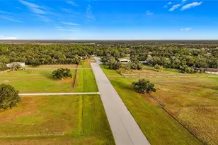 4353 Hidden River Rd, Sarasota, FL 34240 - Photo 66