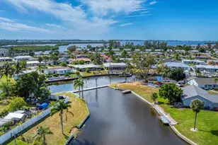 4419 Mangrove Point Rd, Bradenton, FL 34210 - Photo 34