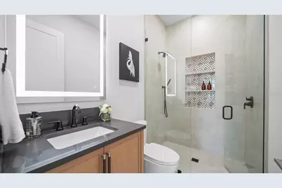 1915 Tulip Drive, Sarasota, FL 34239 - Photo 36