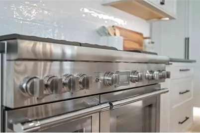 1915 Tulip Drive, Sarasota, FL 34239 - Photo 24