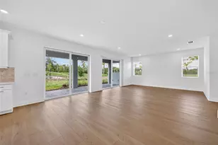 7543 Hawkstone Dr, Sarasota, FL 34241 - Photo 12