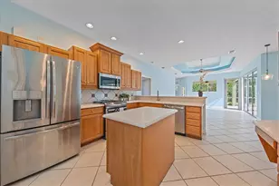 6619 Pinefeather Ct, Bradenton, FL 34203 - Photo 8