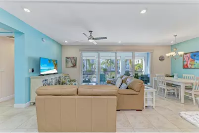 391 Aruba Circle #101, Bradenton, FL 34209 - Photo 8