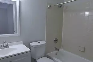 6337 Gateway Ave, Sarasota, FL 34231 - Photo 6