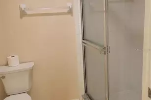 6405 Bay Cedar Ln, Bradenton, FL 34203 - Photo 12