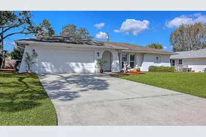 3957 Breezemont Drive, Sarasota, FL 34232 - Photo 2