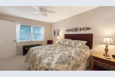 3957 Breezemont Drive, Sarasota, FL 34232 - Photo 20