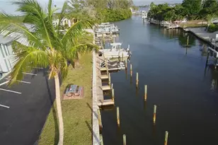 10125 Manatee Ave W, Bradenton, FL 34209 - Photo 4