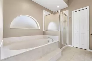 4542 35th Ave Cir E, Palmetto, FL 34221 - Photo 18