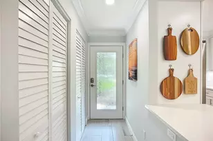 1621 Boathouse Cir, Sarasota, FL 34231 - Photo 2