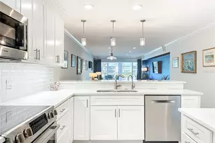 1621 Boathouse Cir, Sarasota, FL 34231 - Photo 10