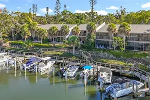 1621 Boathouse Cir, Sarasota, FL 34231 - Photo 38