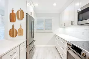 1621 Boathouse Cir, Sarasota, FL 34231 - Photo 6