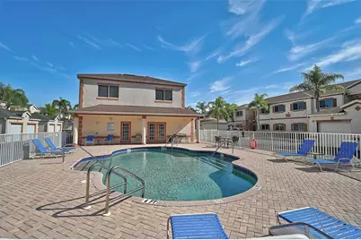 3958 Mediterranea Circle #411, Sarasota, FL 34233 - Photo 36