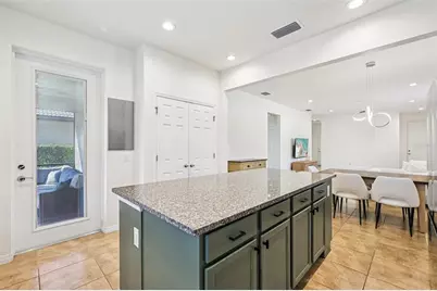 19220 Isadora Street, Venice, FL 34293 - Photo 10