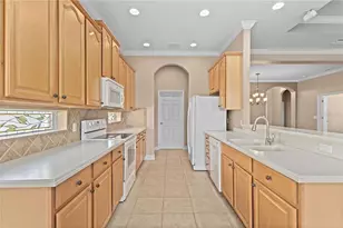 3604 Summerwind Cir, Bradenton, FL 34209 - Photo 12