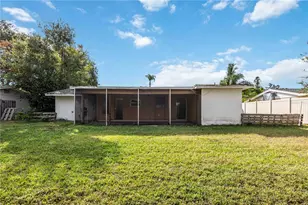 3853 Woodrow Ridge St, Sarasota, FL 34233 - Photo 30