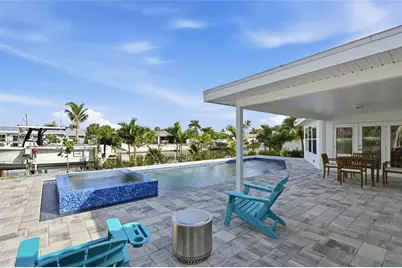 611 Dundee Lane, Holmes Beach, FL 34217 - Photo 24