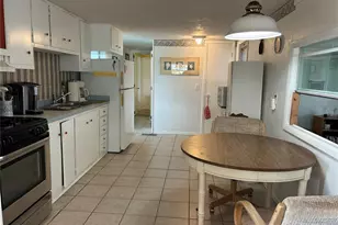 5025 Brae Burn Ave, Sarasota, FL 34234 - Photo 6