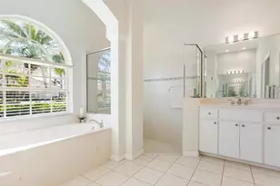 557 Marsh Creek Rd, Venice, FL 34292 - Photo 22