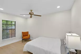 3455 Anglin Dr, Sarasota, FL 34242 - Photo 40