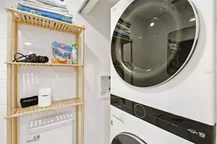 3455 Anglin Dr, Sarasota, FL 34242 - Photo 44