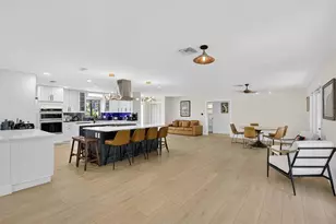 3455 Anglin Dr, Sarasota, FL 34242 - Photo 12